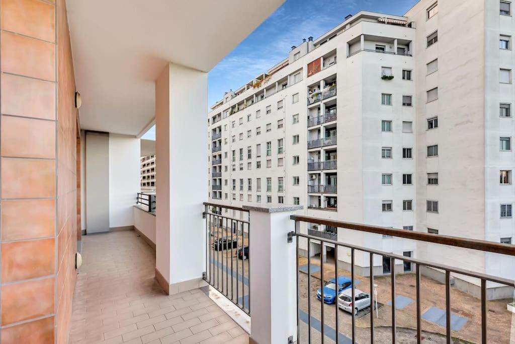 Apartamento Private Parking-Terrace10 Min To Linate Airport Milán Exterior foto